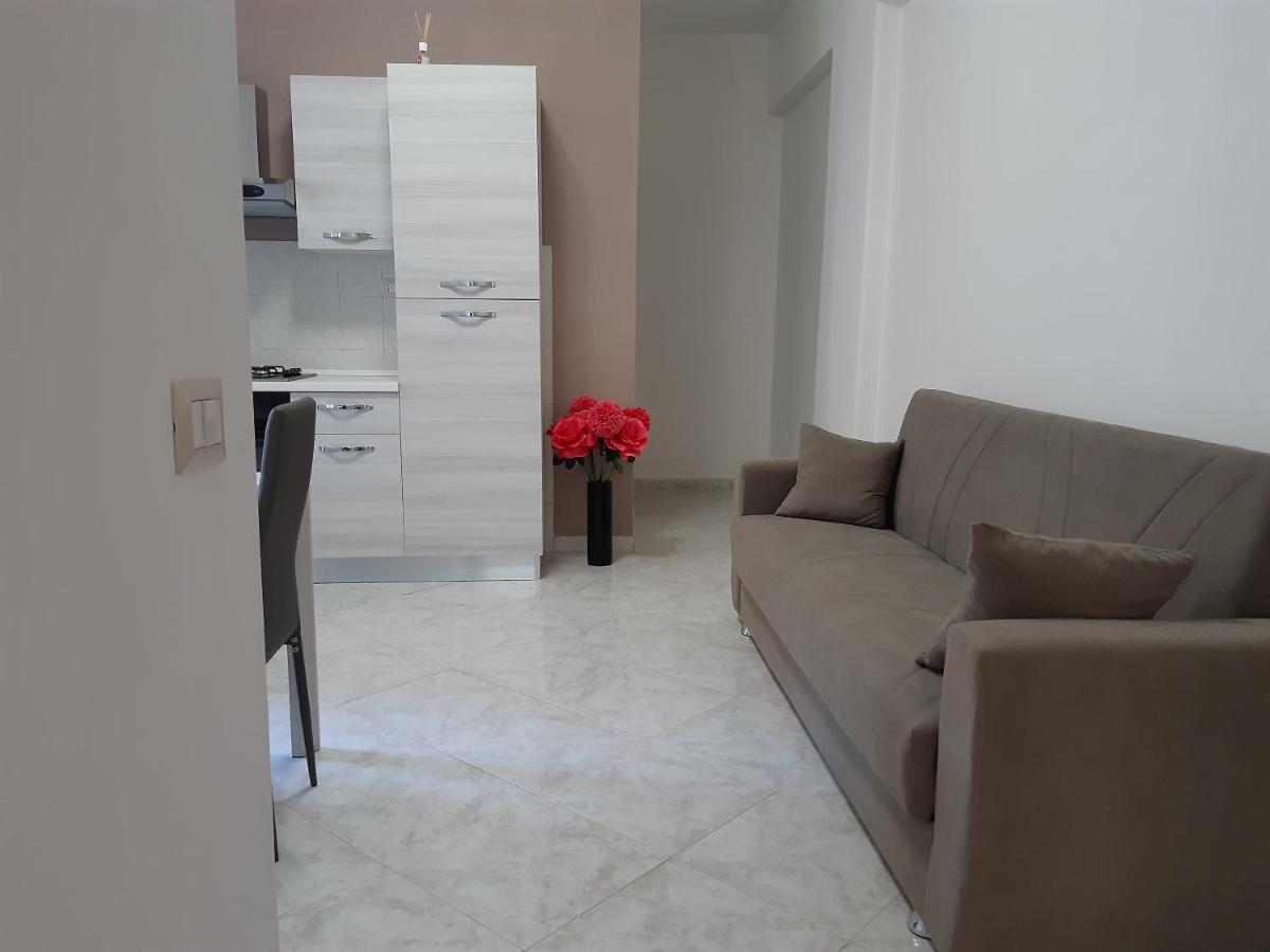 Stabia Vacanze กาสเตลลัมมาเร ดิ สตาเบีย ภายนอก รูปภาพ