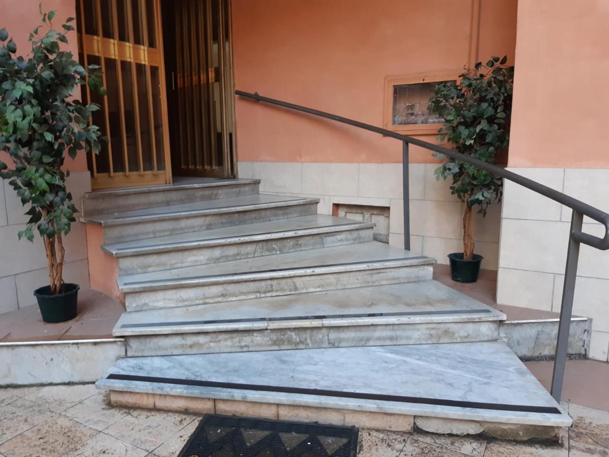 Stabia Vacanze กาสเตลลัมมาเร ดิ สตาเบีย ภายนอก รูปภาพ